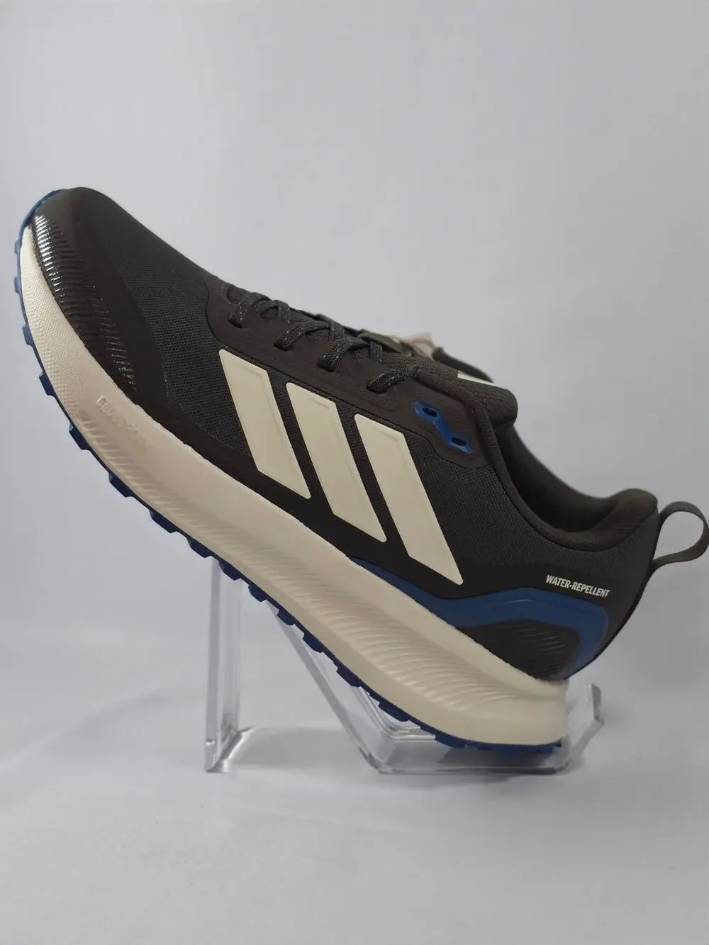 Adidas Runfalcon 5 TR – Black/Cream/Blue – Men’s 8 – Brand New in Box